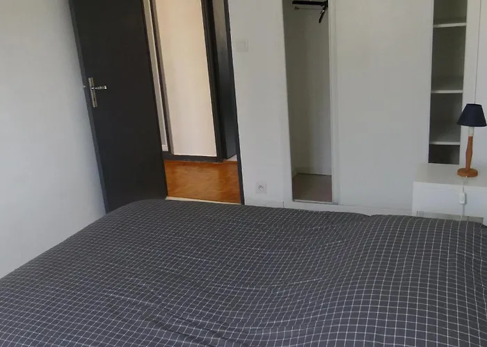 Apartamento T3-4 Meublé Soupetard *